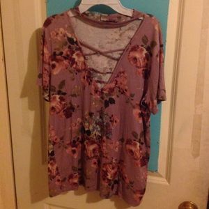 Rose patterned mauve chocker top